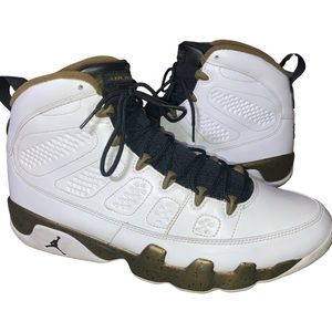 Nike Air Jordan Retro 9  2015 Statue Militia Green 302370-109 Men’s Size 11.5 US